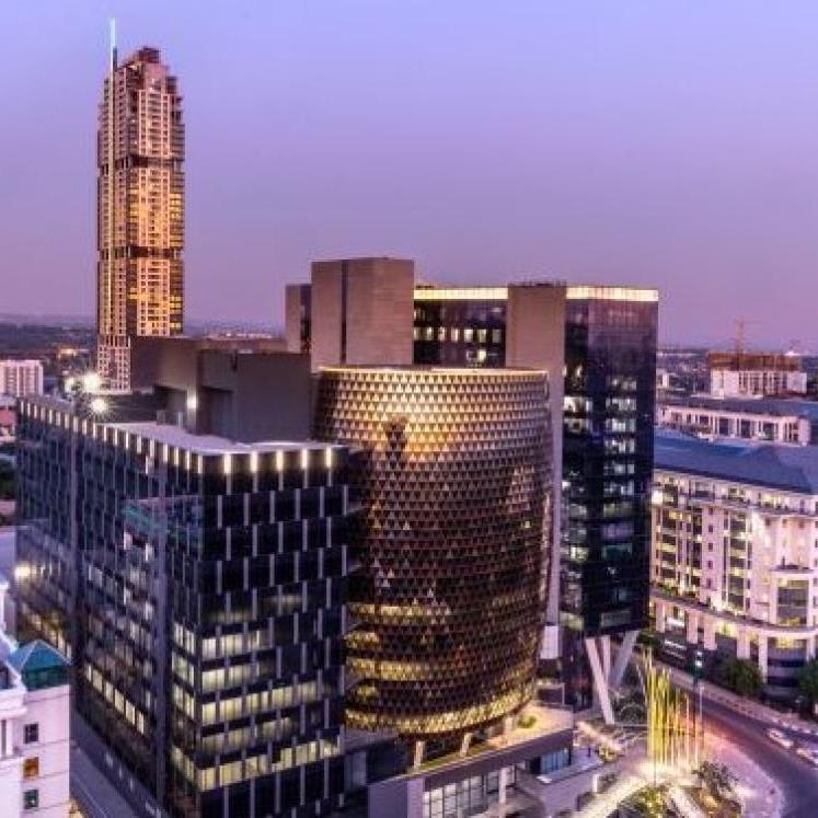 Hlayisani Capital Secures R500 Million for Venture Fund II Backed by PIC and SA SME Fund